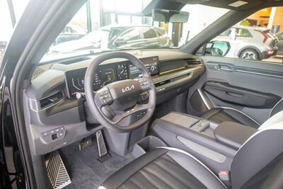 EV9 DASHBOARD 504