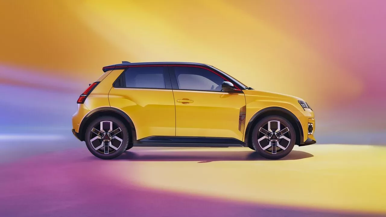 RenaultR5_Yellow